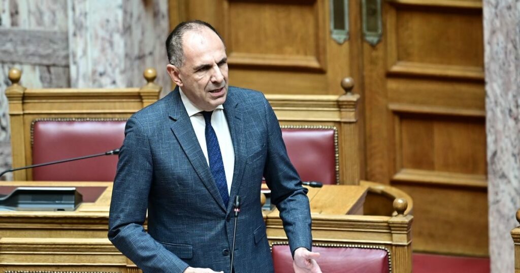 Γιώργος Γεραπετρίτης: Καταστροφική η εχθροπραξία στα εθνικά θέματα