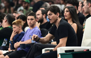 Μήνυμα στήριξης και αισιοδοξίας του Δημήτρη Γιαννακόπουλου