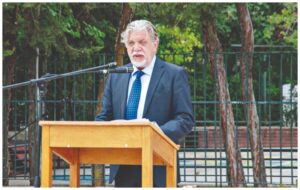 Παραίτηση Βούρου με ενωτική επιστολή