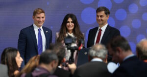 Ελλάδα και ΗΠΑ υπέγραψαν συμφωνία οικονομικής ασφάλειας