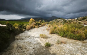 Κακοκαιρία πλήττει την Ήπειρο: Πλημμύρες και κατολισθήσεις στην Κέρκυρα