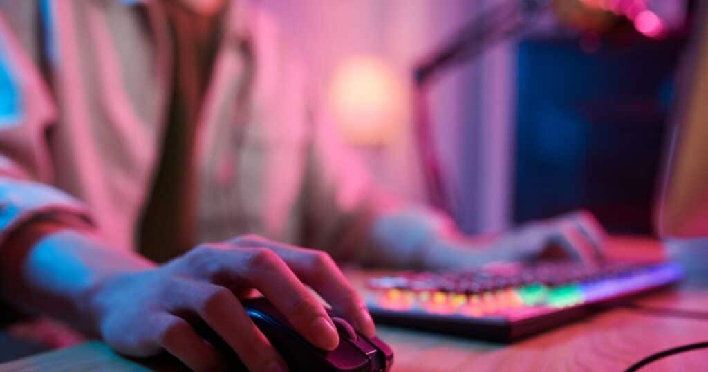 Europol: Εγκληματικά δίκτυα στρατολογούν παιδιά μέσω βιντεοπαιχνιδιών