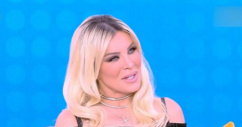 Κατερίνα Καινούργιου: «Αγνώριστη στο reunion του Παρά Πέντε»