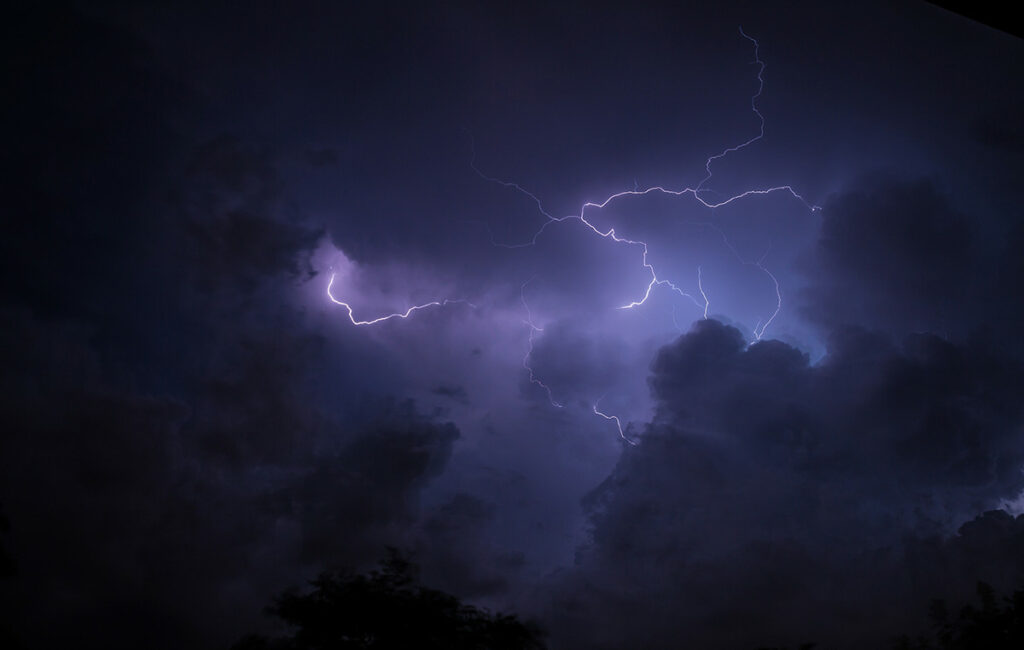 Μήνυμα 112 σε Κέρκυρα και Αιτωλοακαρνανία για ισχυρές βροχές