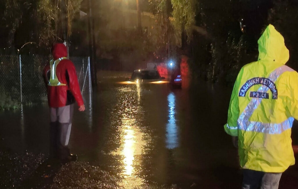 Η κακοκαιρία Adel πλήττει Κέρκυρα και Αιτωλοακαρνανία – Προειδοποιήσεις 112