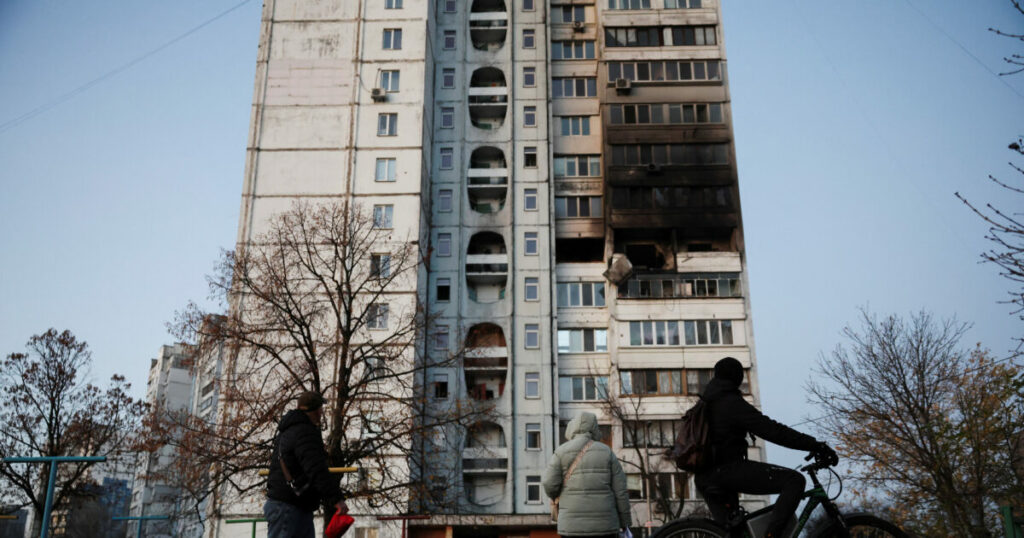 Κίεβο: Ρωσική επίθεση με drones και πυραύλους – 1 νεκρός και 15 τραυματίες