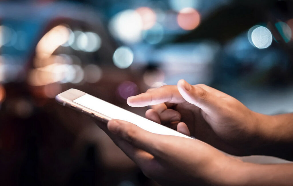 Πώς ενημερώνονται οι Έλληνες πολίτες – Αποκαλύψεις από ευρωπαϊκή έρευνα