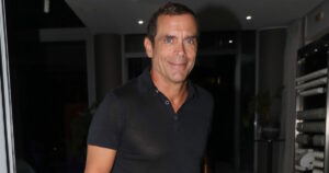 Κωνσταντίνος Μαρκουλάκης: «Ως πατέρας προσπάθησα να είμαι καθαρός με τον γιο μου»