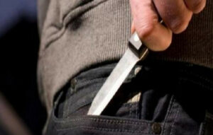 Νέο Ηράκλειο: Συμπλοκή ανηλίκων έξω από σχολείο με αφορμή μια κοπέλα