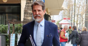 Παύλος Ντε Γκρες: «Δεν γνωρίζω την Κίμπερλι Γκιλφόιλ, αλλά θα τη γνωρίσω»