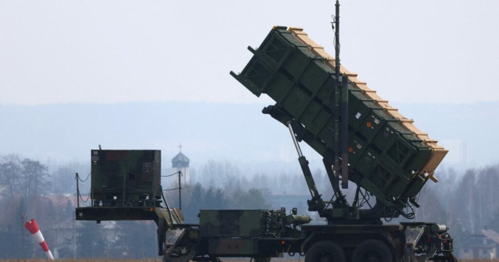 Ολλανδικός στρατός αντεπίθεση κατά drones πάνω από στρατιωτική βάση