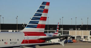 Μείωση πτήσεων στις ΗΠΑ λόγω του shutdown - Έλλειψη 2.000 ελεγκτών