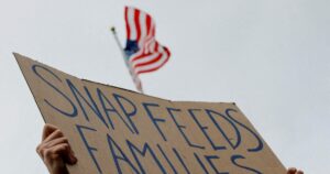 Ένας μήνας shutdown στις ΗΠΑ: Δημόσιοι υπάλληλοι σε απόγνωση