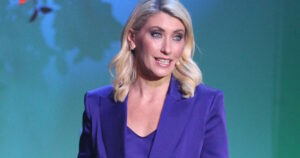 Σία Κοσιώνη: «Η θεατρική εμπειρία με γέμισε συναισθηματικά»