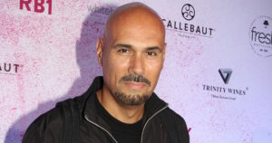 Δημήτρης Σκουλός: «Δεν γλείφω εκεί που φτύνω, αυτά τα κάνουν άλλοι»