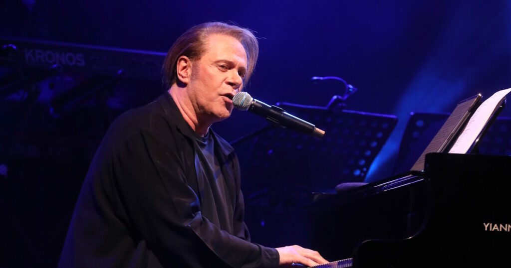 Στέφανος Κορκολής: «Δεν μου αρέσει να στερώ όνειρα από παιδιά»