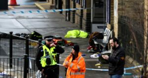 Βρετανία: Ανατριχιαστική μαρτυρία για την επίθεση με 10 τραυματίες σε τρένο