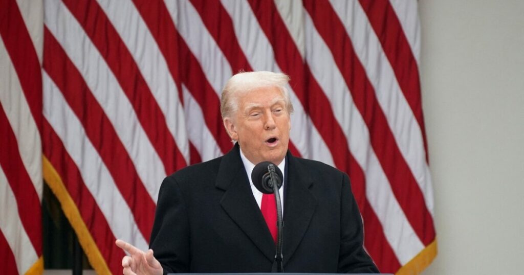 Ο Τραμπ αποκλείει τη Νότια Αφρική από τη Σύνοδο G20 στο Μαϊάμι