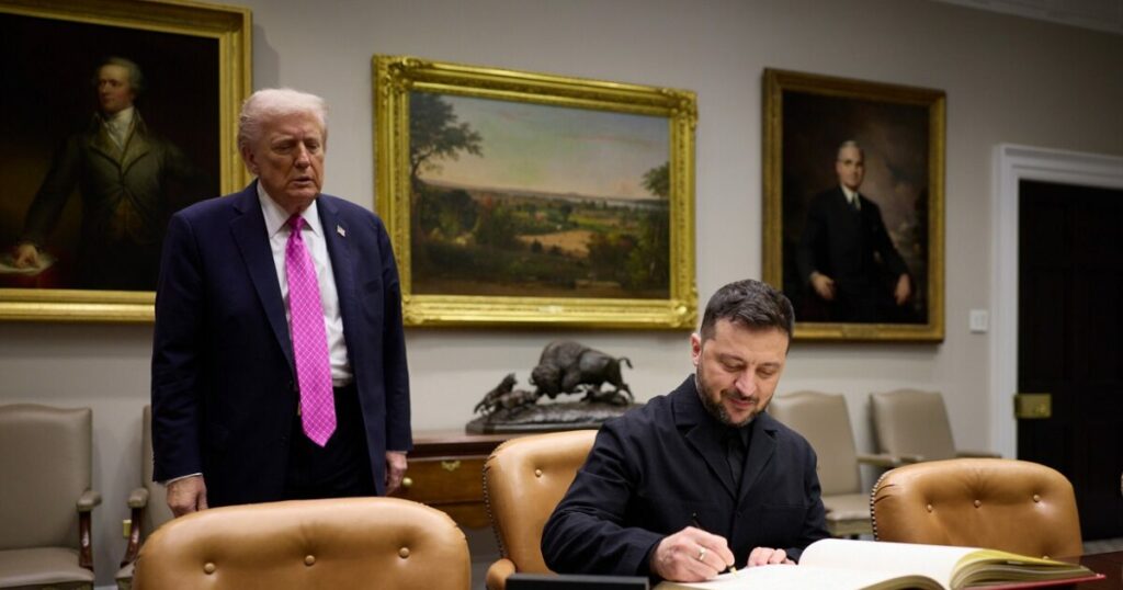 ΗΠΑ και Ουκρανία: Ειρηνική λύση με σεβασμό στην κυριαρχία του Κιέβου