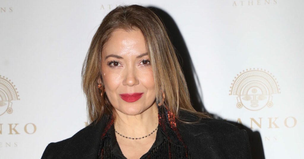 Γιώτα Τσιμπρικίδου: Έγκυος η ραδιοφωνική παραγωγός με φουσκωμένη κοιλίτσα