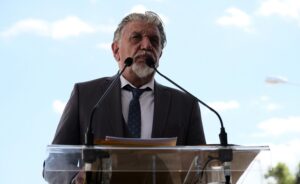 Παραίτηση Βούρου με αιχμές για την τοπική αυτοδιοίκηση