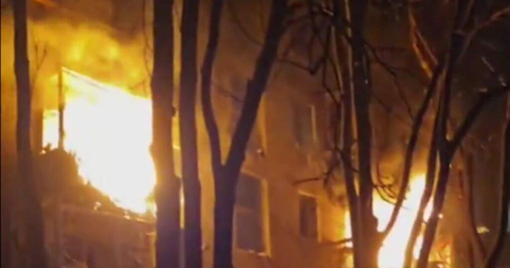 Ουκρανία: Σκηνές Αποκάλυψης στη Ζαπορίζια μετά από ρωσική επίθεση