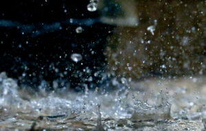 Πλημμυρισμένοι δρόμοι και διακοπές κυκλοφορίας στην Κεντρική Μακεδονία