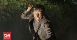 Από τον Σέρλοκ Χολμς έως το Knives Out: Τα πιο εμβληματικά μυστήρια δολοφονιών