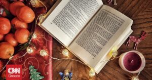 Δέκα κλασικά βιβλία που φωτίζουν τις γιορτές