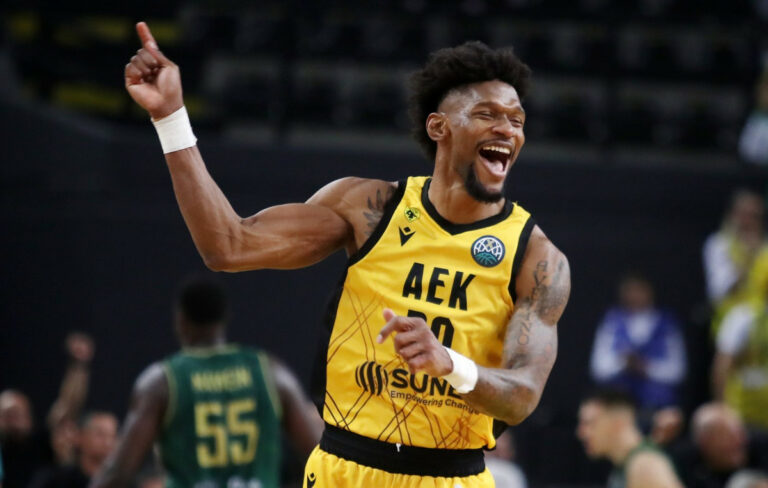 ΑΕΚ: Νίκησε την Λέβιτσε και προκρίθηκε στους «16» του BCL