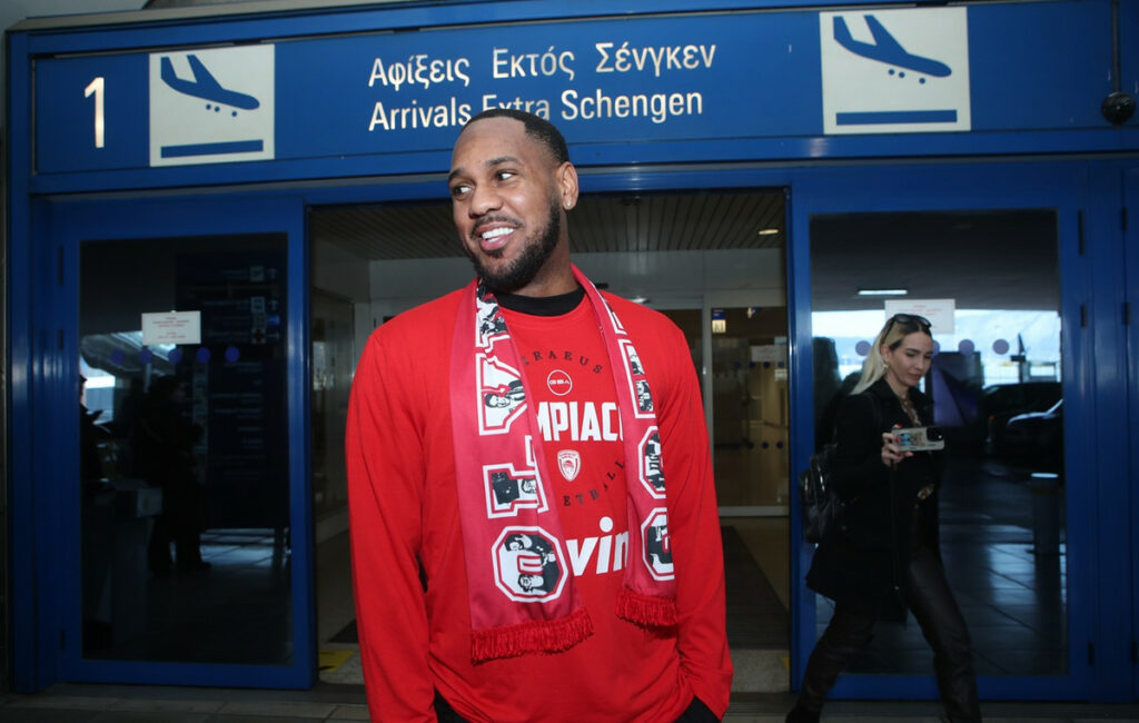 Ο Μόντε Μόρις στον Ολυμπιακό: «Θα κάνω το παιχνίδι μου»