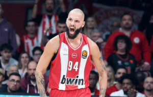 Φουρνιέ: Το σκοτάδι πριν την αυγή για τον Ολυμπιακό