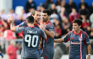 Ολυμπιακός: Πεντάρα στη Σύρο, συνεχίζει αήττητος