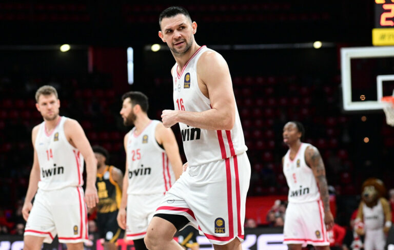 Ασταμάτητος ο Ολυμπιακός με 9/9 στην GBL και 100άρα επί της ΑΕΚ