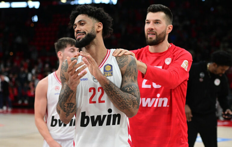 Εκπληκτικός Ντόρσεϊ με 41 πόντους, εντυπωσίασε στον Ολυμπιακό