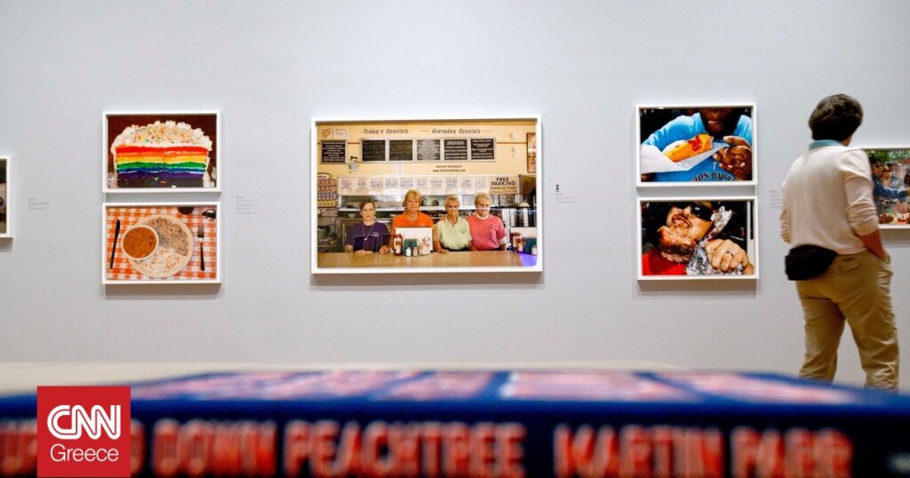 Απεβίωσε ο Βρετανός φωτογράφος Μάρτιν Παρ - Ένας καλλιτέχνης της καθημερινότητας