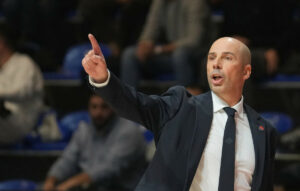 Παρτίζαν: Ο Πενιαρόγια αναλαμβάνει την τεχνική ηγεσία