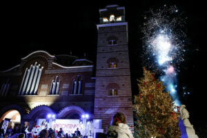 Δήμος Αγίου Δημητρίου ακύρωσε εκδήλωση λόγω καλλιτεχνών με αμφιλεγόμενο παρελθόν
