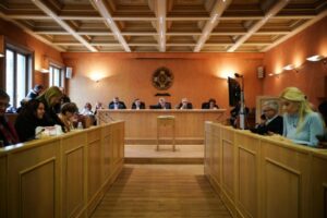 Δ.Σ. Αθηναίων: Εγκρίθηκε το μειωμένο τεχνικό πρόγραμμα με αντιδράσεις