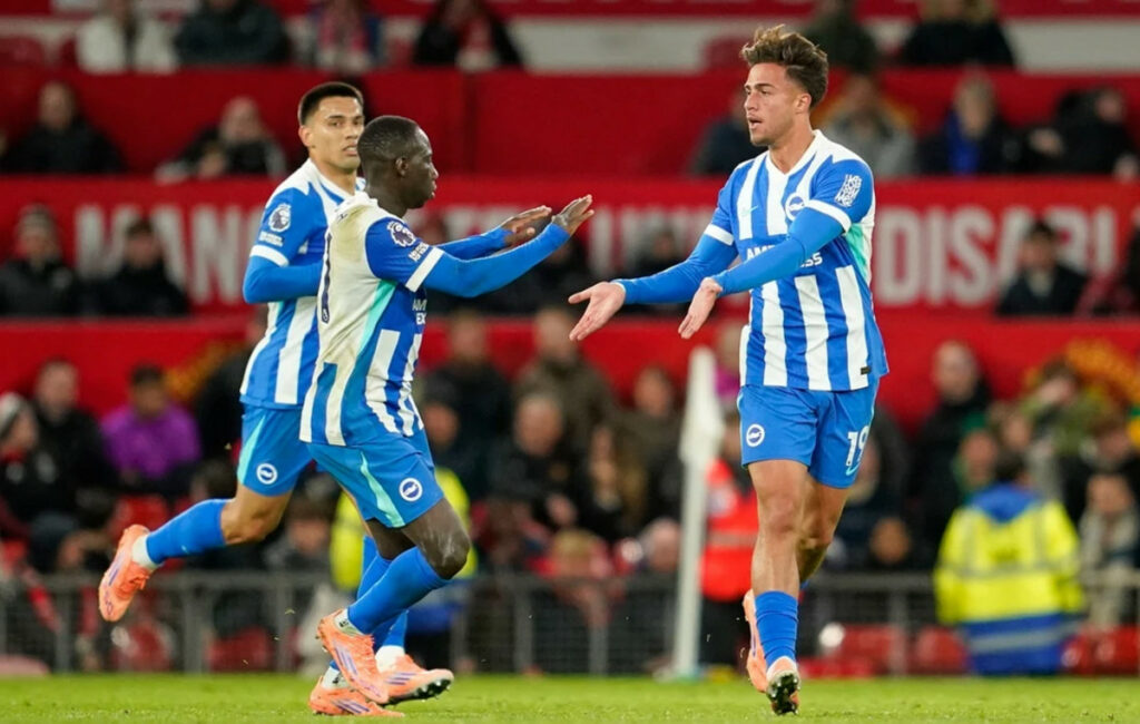 Οπαδοί Μπράιτον για Κωστούλα: «Ο Μέσι αγωνίζεται στο AMEX»