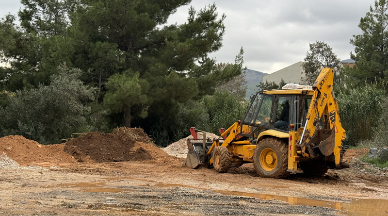 Μήνυση κατά Δήμου Μαραθώνος για παράνομα μπαζώματα