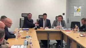 Διαμάχη Κυρανάκη-Πελετίδη για τον σιδηρόδρομο στην Πάτρα