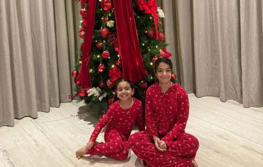 Μουσουλμάνοι αντιδρούν για 4η χρονιά στον Σαλάχ και το Χριστουγεννιάτικο δέντρο