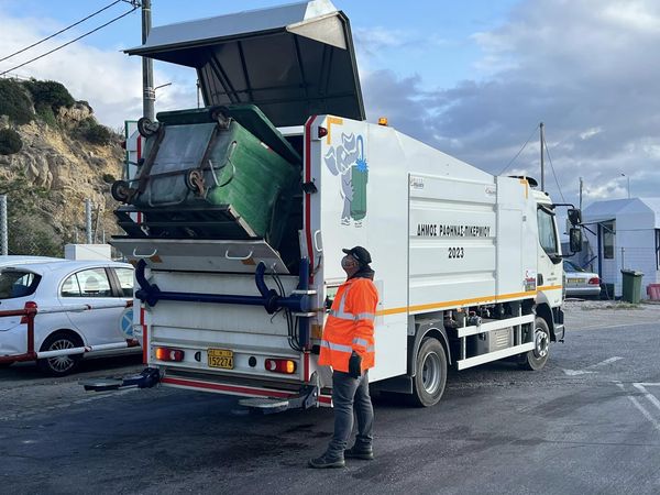 Κλοπή μπαταριών οχημάτων καθαριότητας στο Δήμο Ραφήνας - Πικερμίου