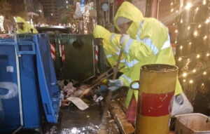 Καθαρή Θεσσαλονίκη την ημέρα των Χριστουγέννων χάρη στους εργαζόμενους του δήμου