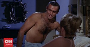 Η εμβληματική σκηνή που καθόρισε τις ακροάσεις για Τζέιμς Μποντ