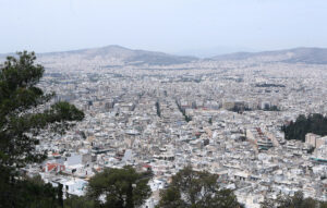 Ο καιρός σήμερα 1 Δεκεμβρίου 2025: Ηλιοφάνεια και τοπικές βροχές