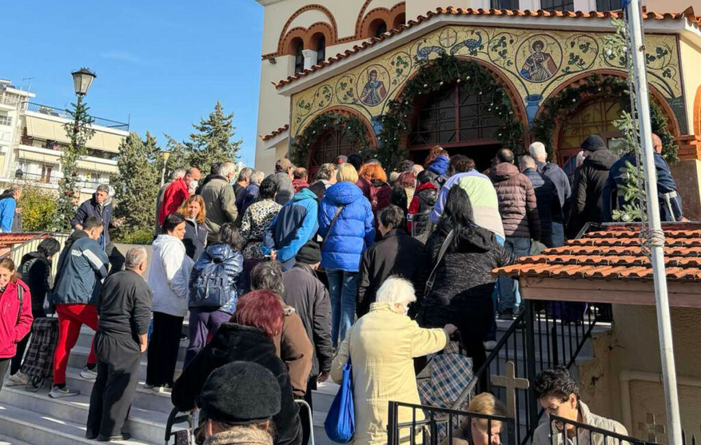 Διανομή Δεμάτων Αγάπης από την Ιερά Μητρόπολη Ν. Ιωνίας