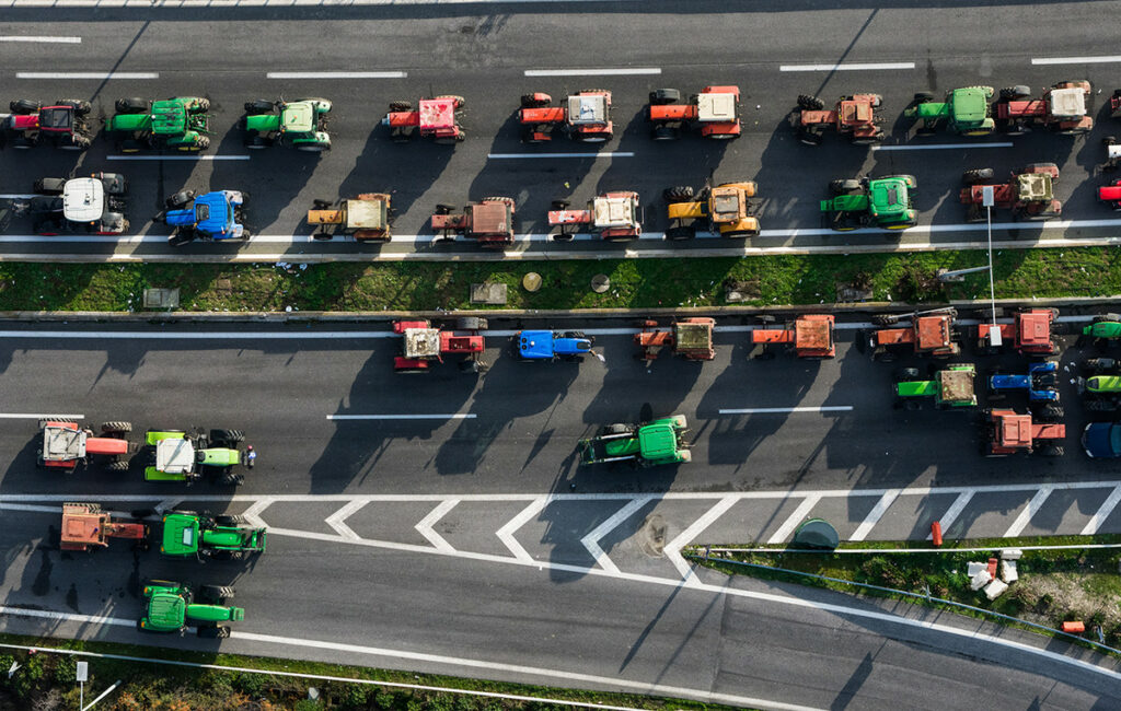 ΕΛ.ΑΣ.: Εκτροπή κυκλοφορίας λόγω αγροτικών κινητοποιήσεων