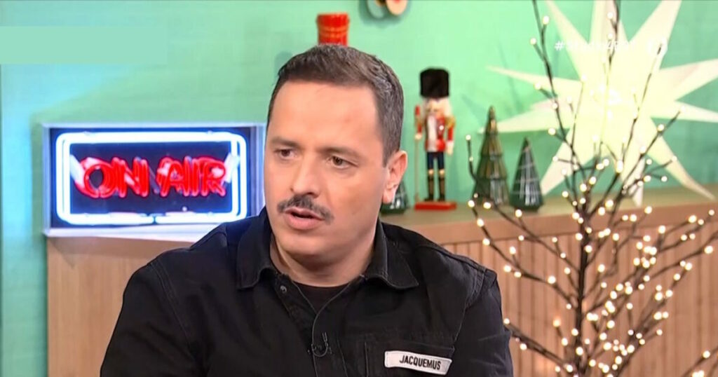 Αλέξανδρος Τσουβέλας: Οι αναμνήσεις από τον πατέρα του και τη φοιτητική ζωή